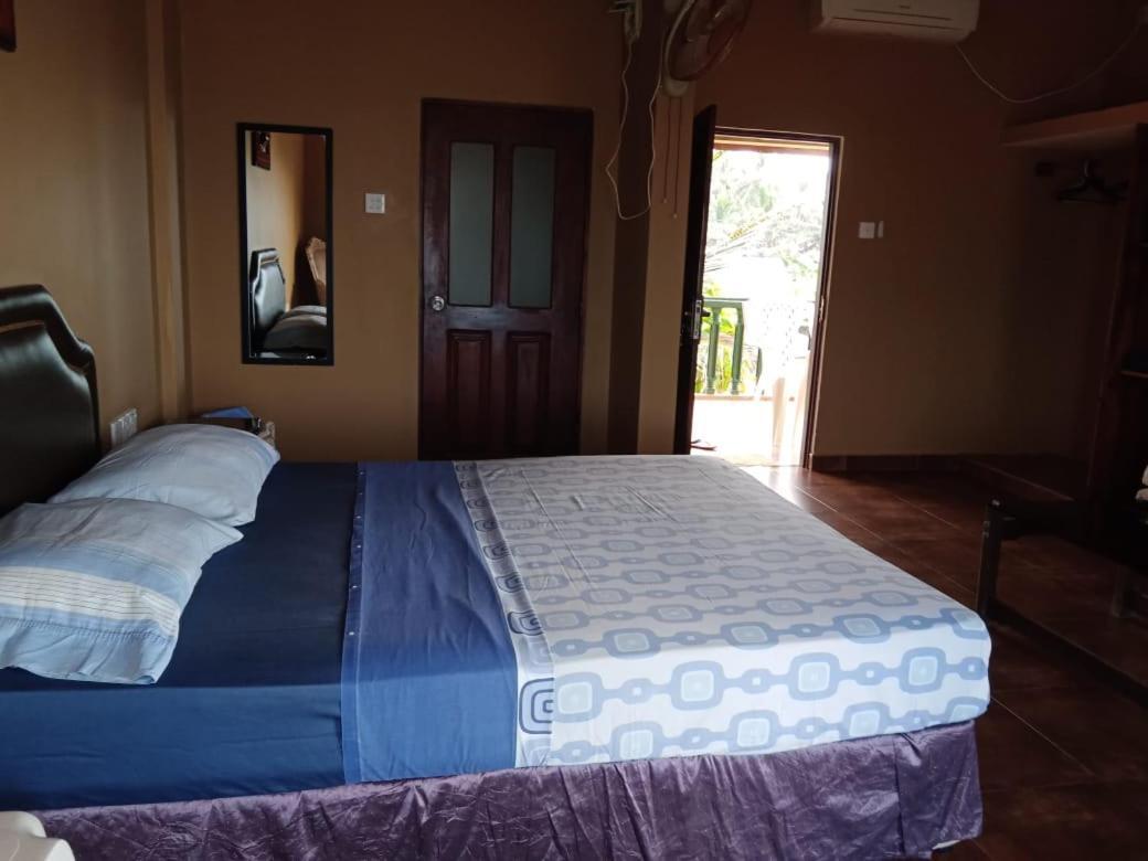Sea Bay Resort Wennappuwa Exterior foto
